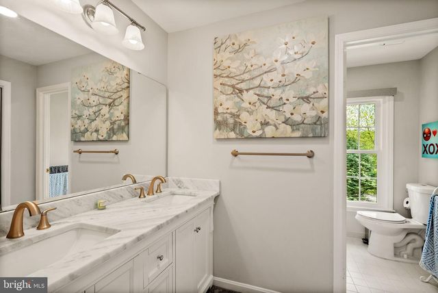 6822 JEREMIAH CT, Fairfax Station, VA 22039