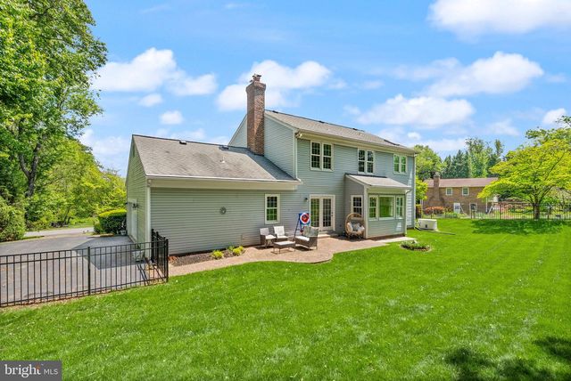 6822 JEREMIAH CT, Fairfax Station, VA 22039