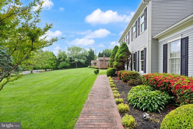 6822 JEREMIAH CT, Fairfax Station, VA 22039