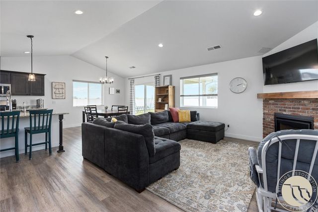 32 Sundance Ridge Road, Billings, MT 59106