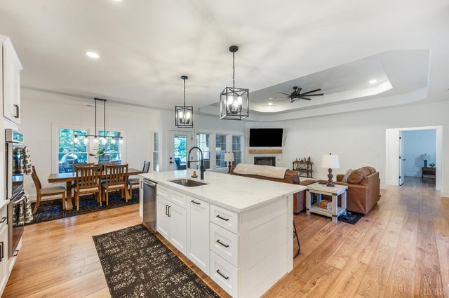 336 Somerset Drive, Appomattox, VA 24522