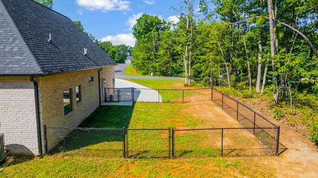 336 Somerset Drive, Appomattox, VA 24522