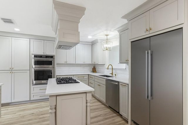 13123 Labelle Lane, Houston, TX 77015