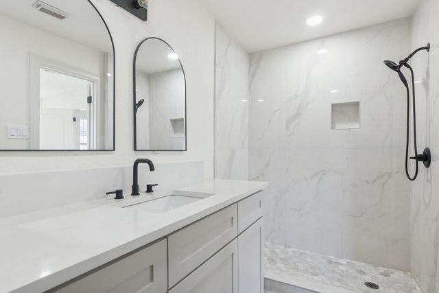 13123 Labelle Lane, Houston, TX 77015