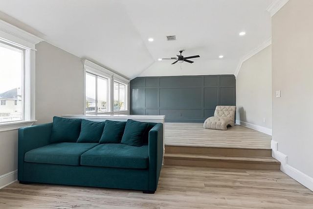 13123 Labelle Lane, Houston, TX 77015