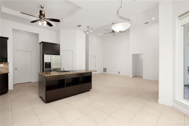 1941 Lion Lake S Drive, Weslaco, TX 78596