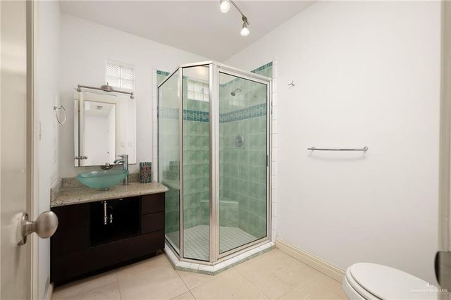 1941 Lion Lake S Drive, Weslaco, TX 78596