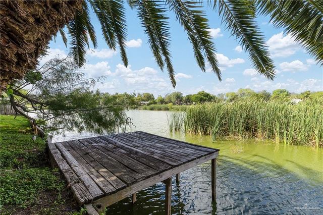 1941 Lion Lake S Drive, Weslaco, TX 78596