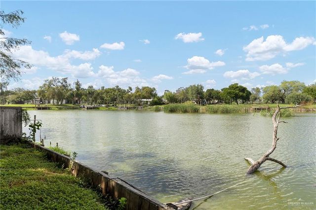 1941 Lion Lake S Drive, Weslaco, TX 78596