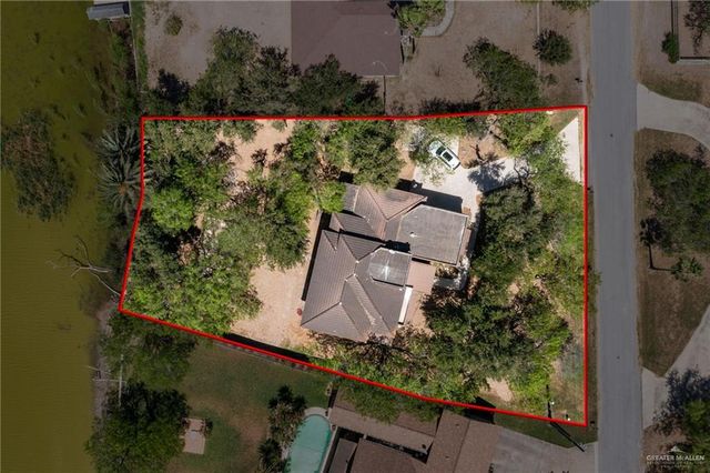 1941 Lion Lake S Drive, Weslaco, TX 78596