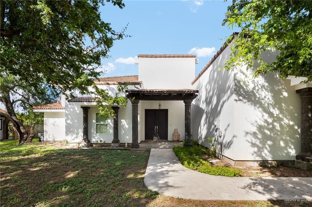 1941 Lion Lake S Drive, Weslaco, TX 78596