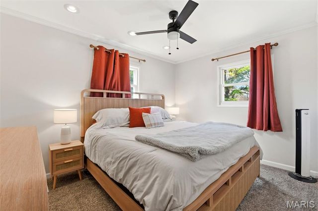 239 E Skyline Drive, Ballwin, MO 63011