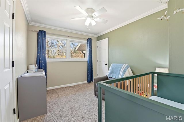 239 E Skyline Drive, Ballwin, MO 63011