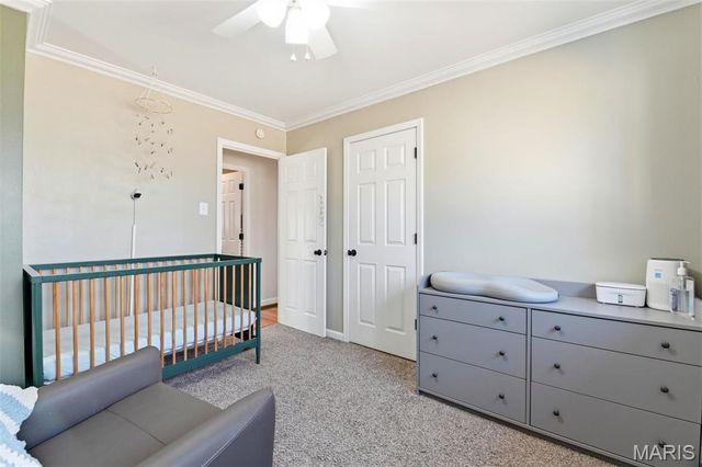 239 E Skyline Drive, Ballwin, MO 63011