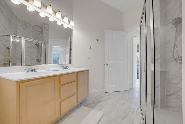 5215 Grande Palm Circle, Delray Beach, FL 33484