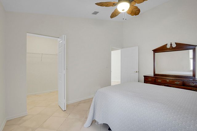 5215 Grande Palm Circle, Delray Beach, FL 33484