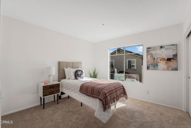 2032 Veracruz Lane, Oxnard, CA 93036