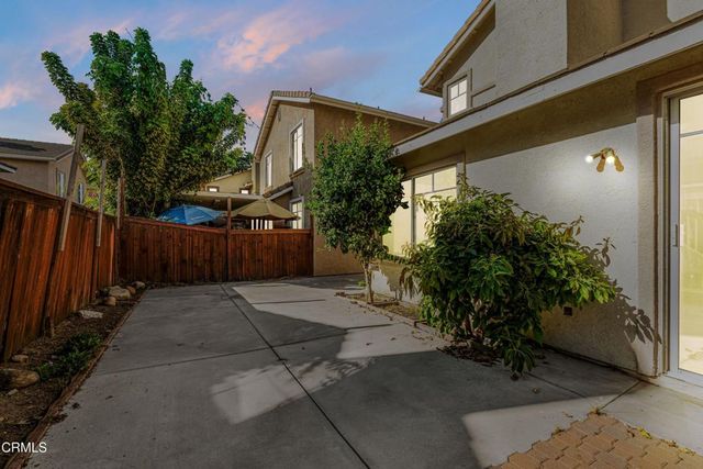 2032 Veracruz Lane, Oxnard, CA 93036
