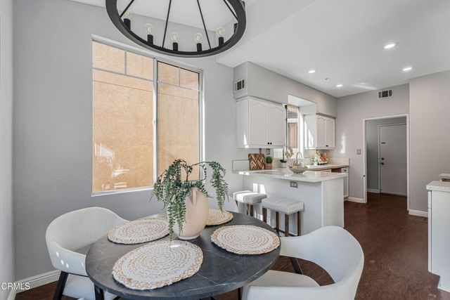 2032 Veracruz Lane, Oxnard, CA 93036