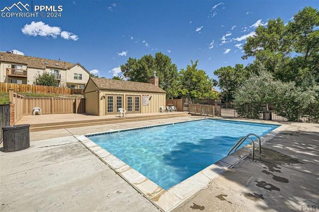 6737 Overland, Colorado Springs, CO 80919