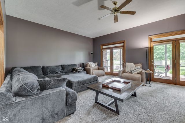 4670 N 600 E, Franklin, IN 46131