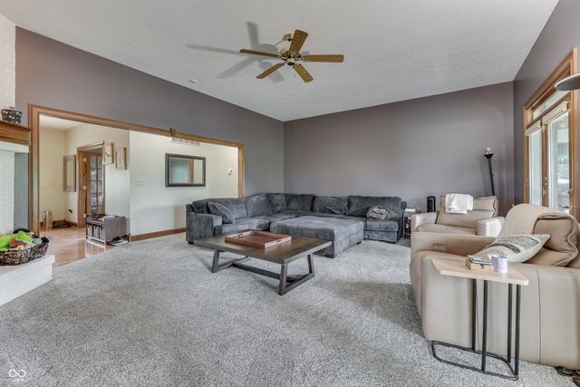 4670 N 600 E, Franklin, IN 46131