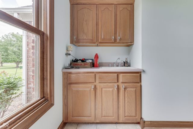 4670 N 600 E, Franklin, IN 46131
