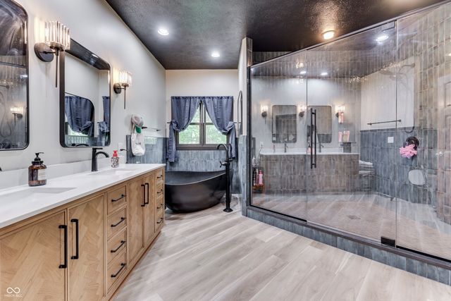4670 N 600 E, Franklin, IN 46131