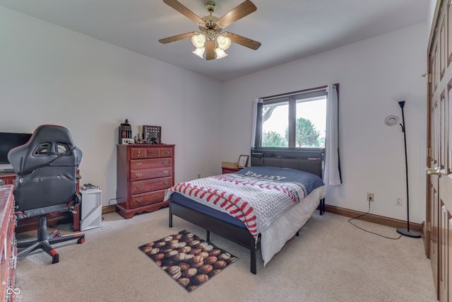 4670 N 600 E, Franklin, IN 46131