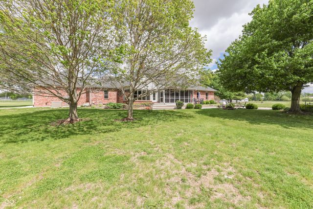 4670 N 600 E, Franklin, IN 46131