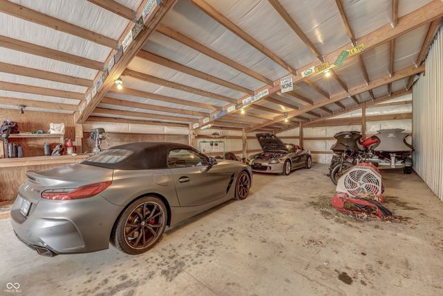4670 N 600 E, Franklin, IN 46131