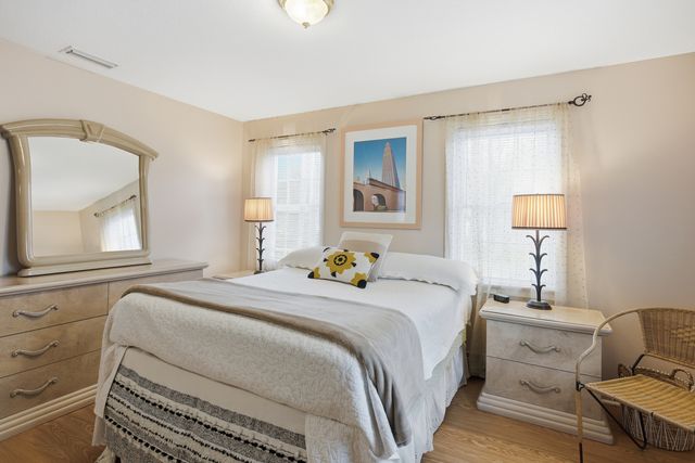 35 Fairfield Lane, Bloomfield, CT 06002