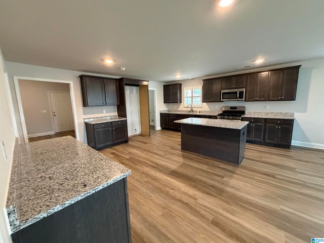 301 TUPELO TRAIL, Alabaster, AL 35007