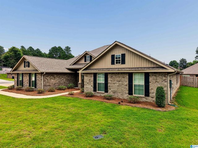 301 TUPELO TRAIL, Alabaster, AL 35007