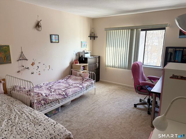 1274 East Main Street D-7, Meriden, CT 06405