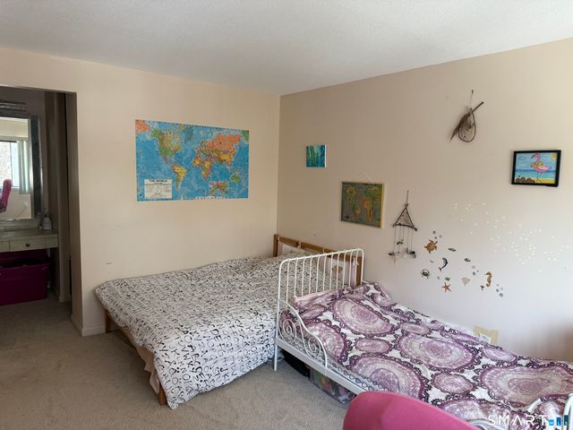 1274 East Main Street D-7, Meriden, CT 06405