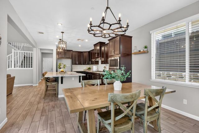717 Gray Dawn Dr, Rocklin, CA 95765