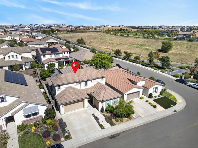 717 Gray Dawn Dr, Rocklin, CA 95765
