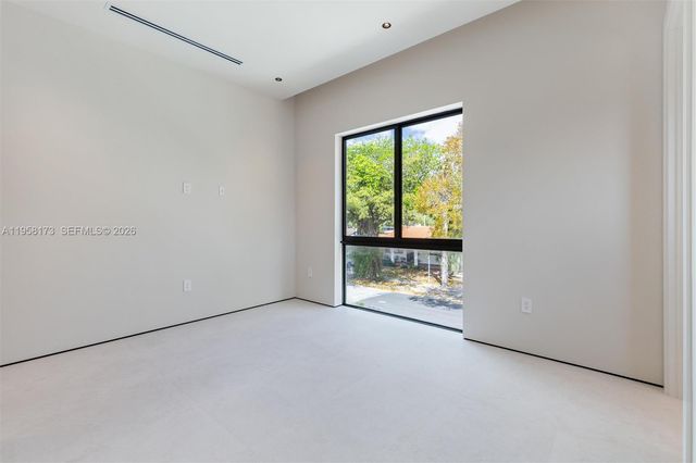 1746 SW 21st Ter Left, Miami, FL 33145