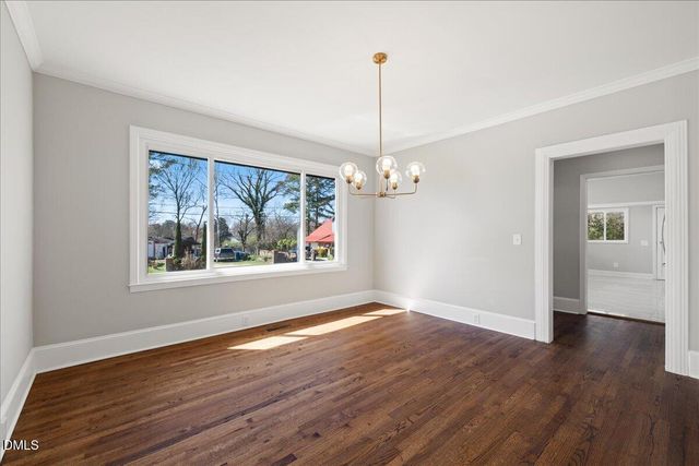 221 Charlotte Avenue, Sanford, NC 27330