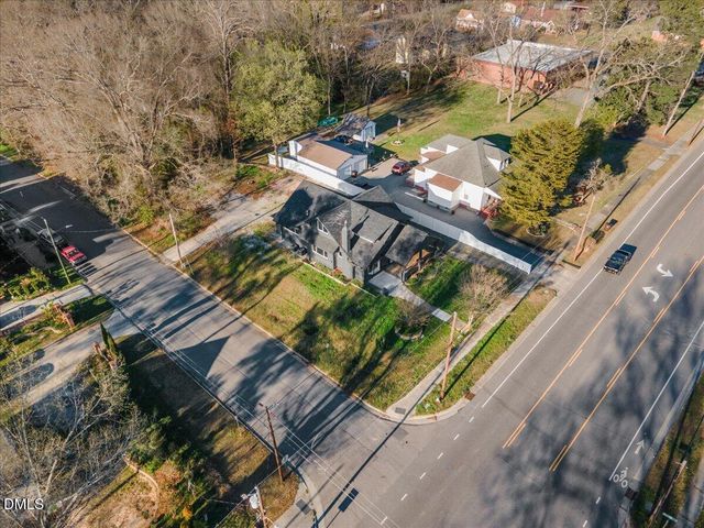 221 Charlotte Avenue, Sanford, NC 27330