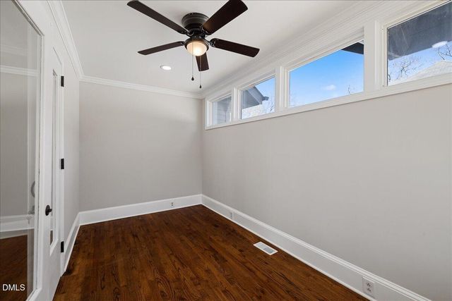 221 Charlotte Avenue, Sanford, NC 27330