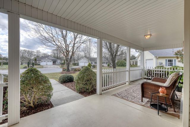 12 Lance Lane, Blue Ridge, GA 30513