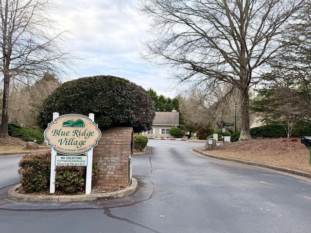 12 Lance Lane, Blue Ridge, GA 30513