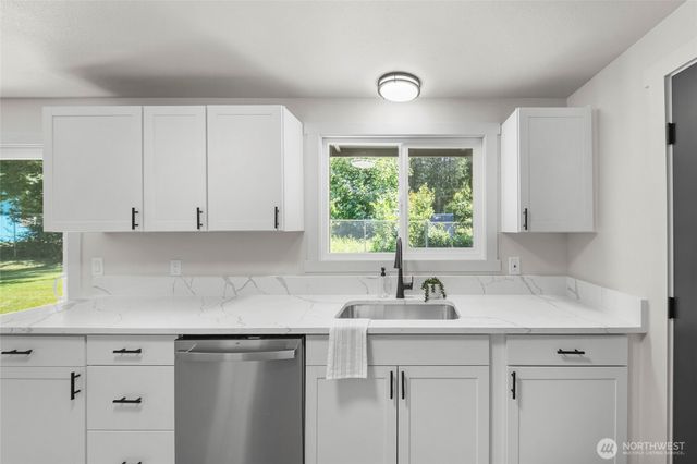 7610 Greenridge Loop SW, Olympia, WA 98512