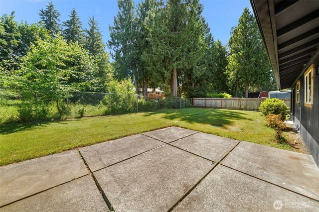 7610 Greenridge Loop SW, Olympia, WA 98512