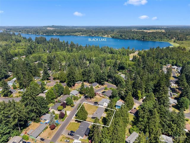 7610 Greenridge Loop SW, Olympia, WA 98512