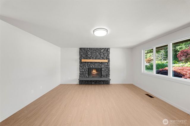 7610 Greenridge Loop SW, Olympia, WA 98512