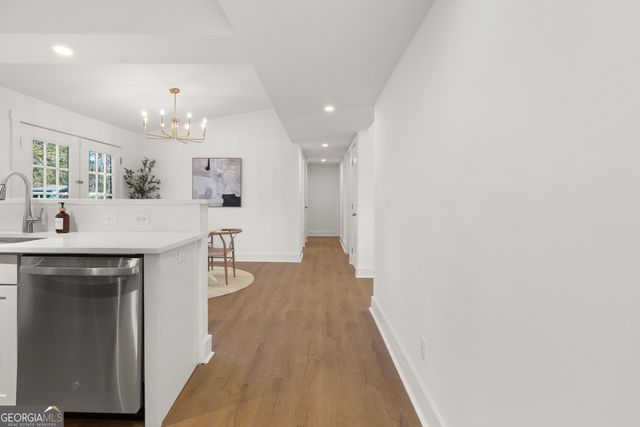 6939 Key Street, Savannah, GA 31406