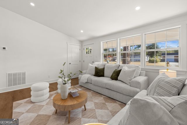 6939 Key Street, Savannah, GA 31406